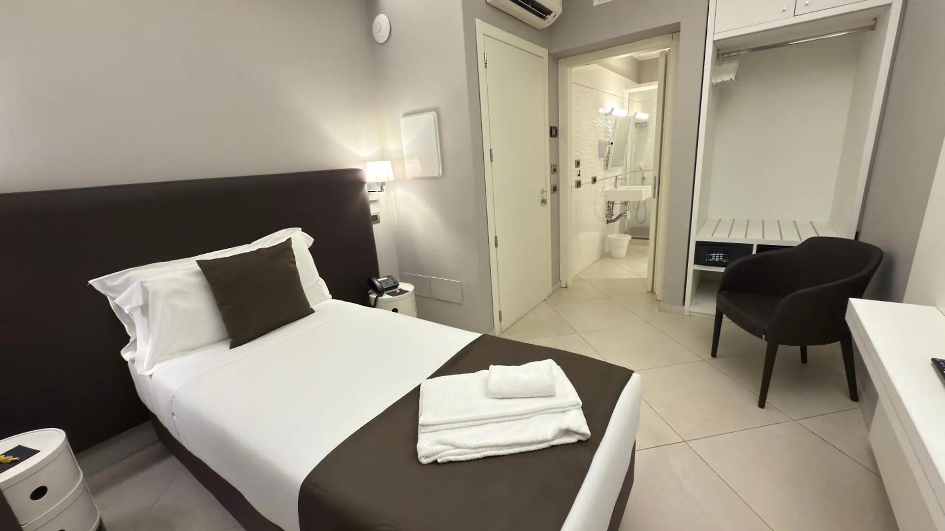 Etnea Style Catania Luxury Rooms 3*,  איטליה